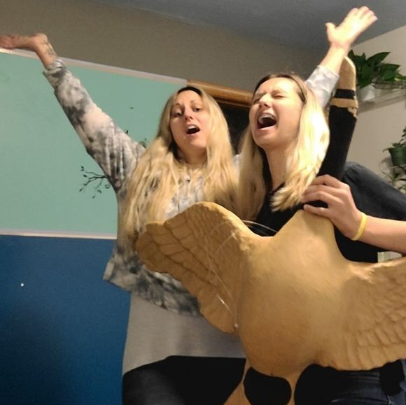 Meet your Posher, Katie&Ali - Picture 16 of 16